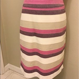 ANN TAYLOR Pencil Skirt